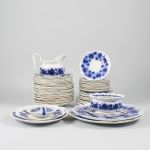 1189 8106 DINNERWARE